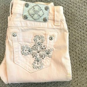 Light pink Miss Me skinny jeans